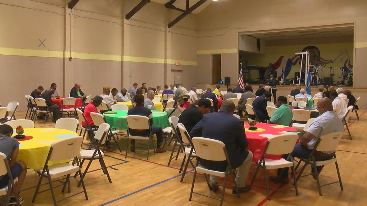 Juneteenth celebrations kick off in Lawton with prayer breakfast - Vimarsana News